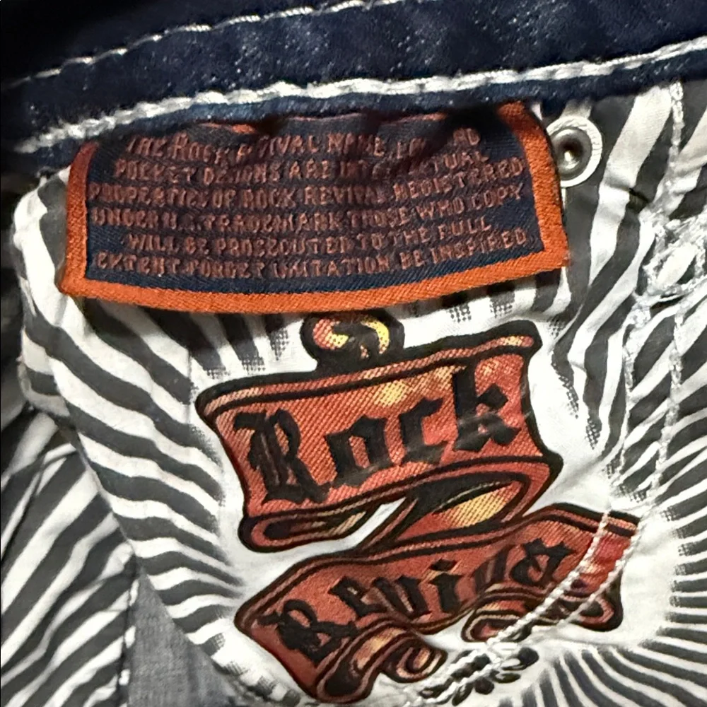 💥 Rock Revival Women's Distressed “Yui” Blue Boot Cut Jeans {27} 30” inseam. 💥 - Picture 16 of 16